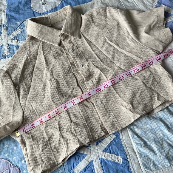 Mint Womens Cropped Collar Button Up Tan Textured Top Casual Cabana Preppy Small - Picture 9 of 10